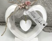 Handgefertigter Herzaufsteller im Vintage Stile mit Schriftzug Alles Liebe