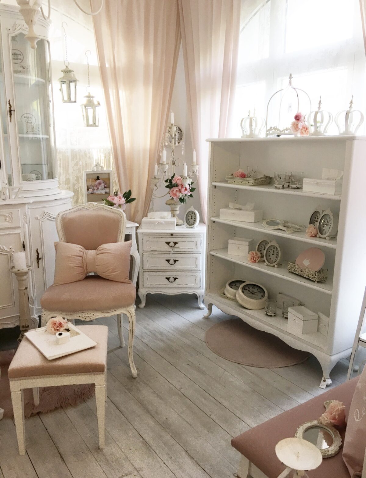 Home Daniela's Shabby Chic Boutique