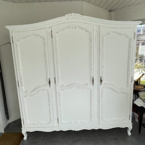 Shabby Chic Kleiderschrank